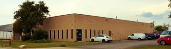 Thomas Drive Industrial Building 